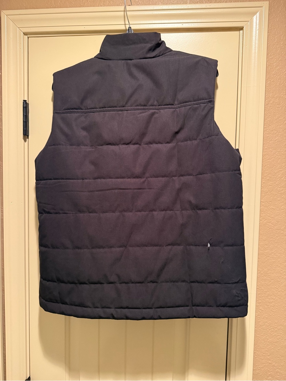 Men’s Black Heated Insulated Work Vest - Picture 2 of 8